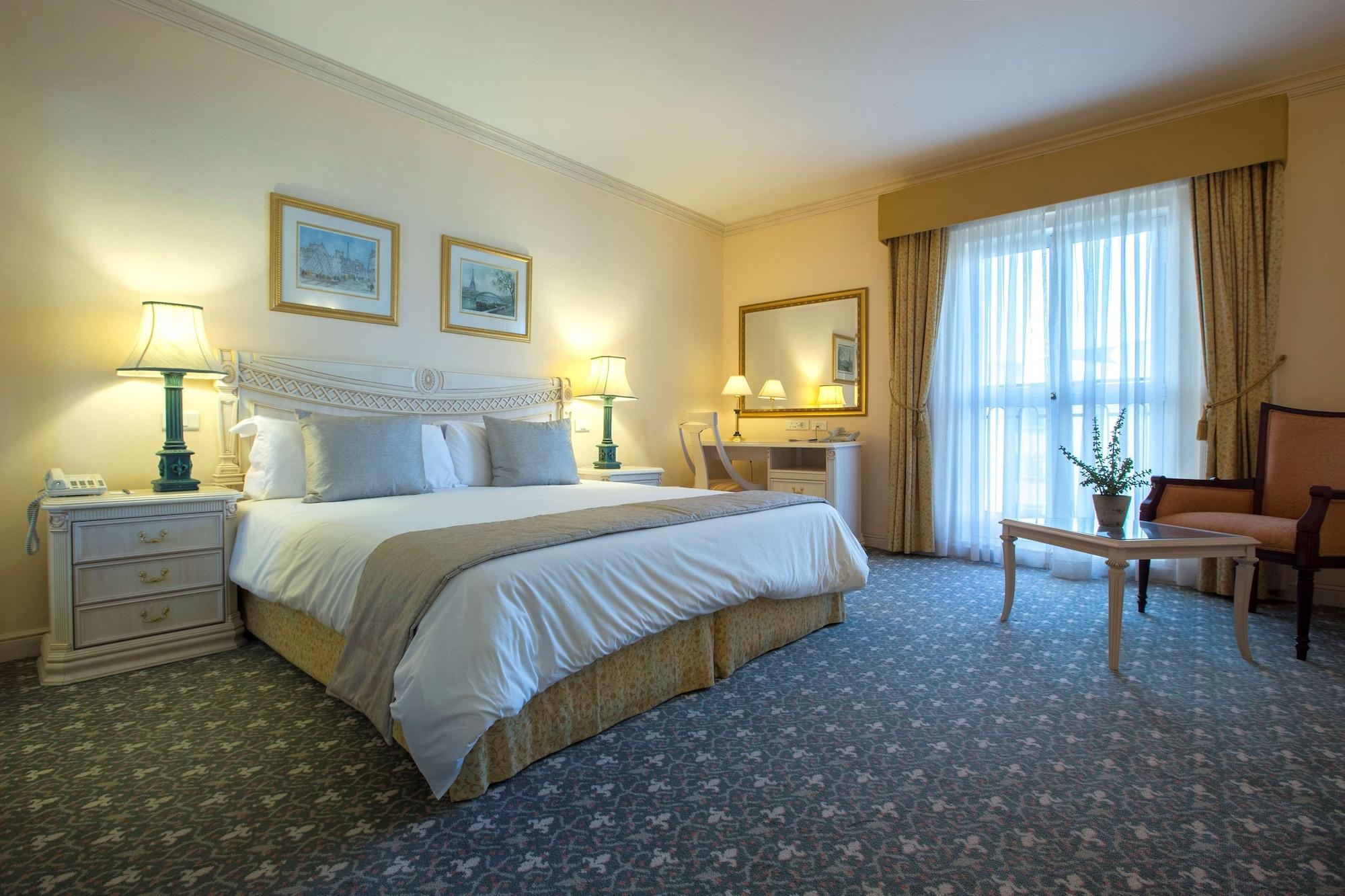 Hotel Le Vendome Cape Town Dış mekan fotoğraf A bedroom at the hotel