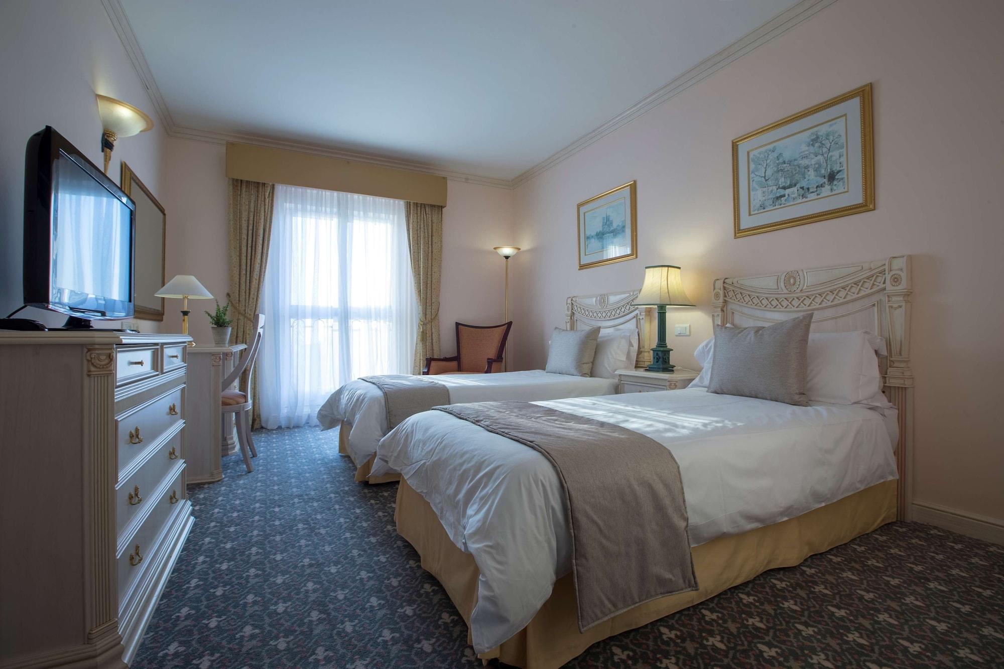 Hotel Le Vendome Cape Town Dış mekan fotoğraf A room at the hotel